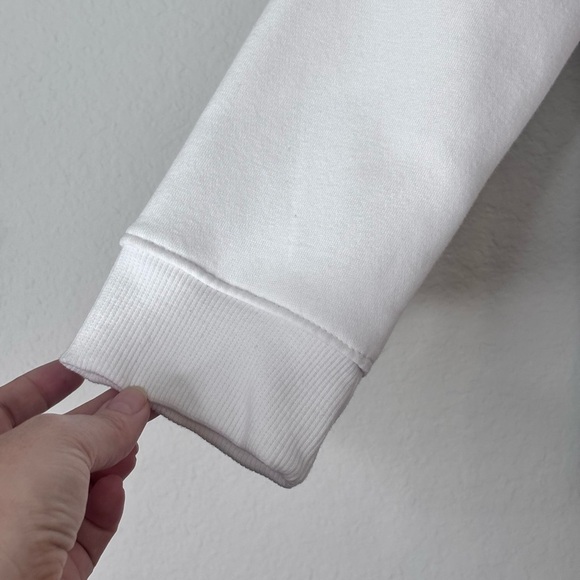 NWT Under Armour White Hoodie with Blue and Green Logo Youth Small - Picture 5 of 13